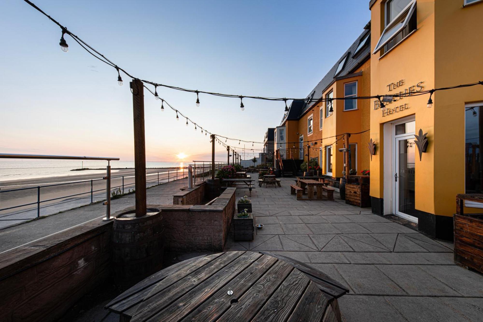 The Beaches Hotel Prestatyn Exterior foto
